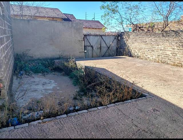 BUSINESS FOR SALE IN NALEDI